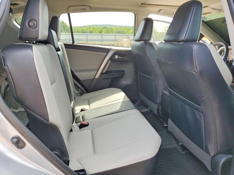 Photo 11 from auction – 2017 TOYOTA RAV4 with VIN 2T3DFREV3HW569098