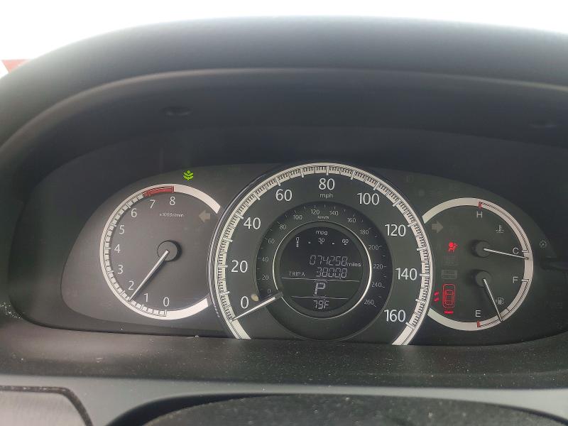 Photo 9 from auction – 2015 HONDA ACCORD with VIN 1HGCR2F72FA214561