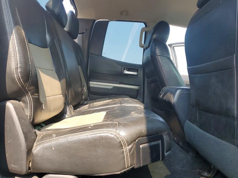 Photo 10 from auction – 2018 TOYOTA TUNDRA with VIN 5TFRY5F12JX241872