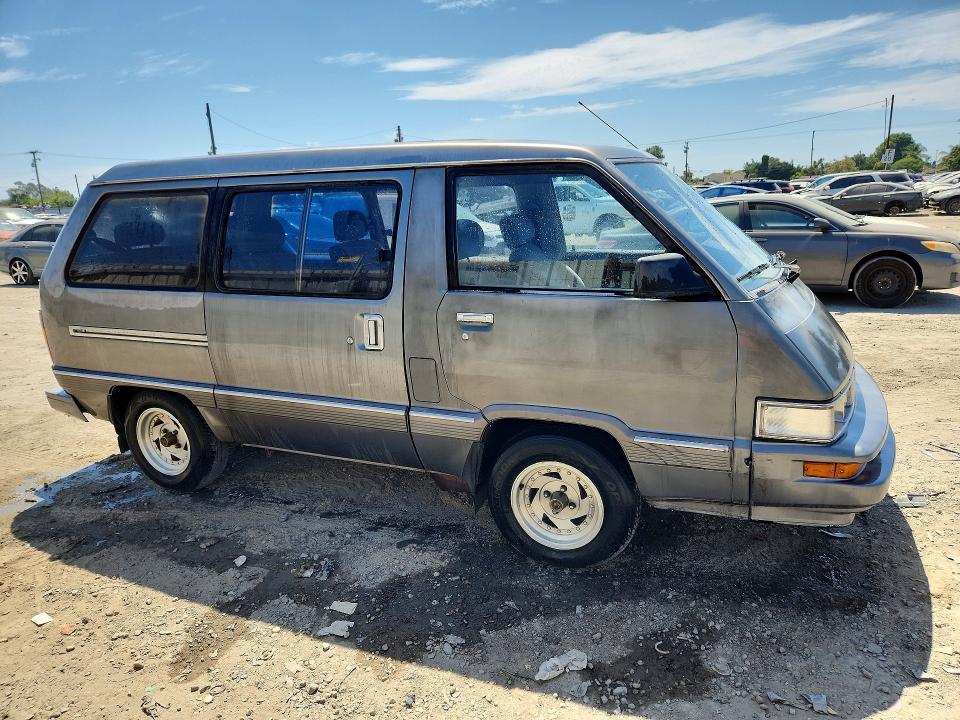 Photo 4 from auction – 1989 TOYOTA VAN with VIN JT3YR26W8K5050185