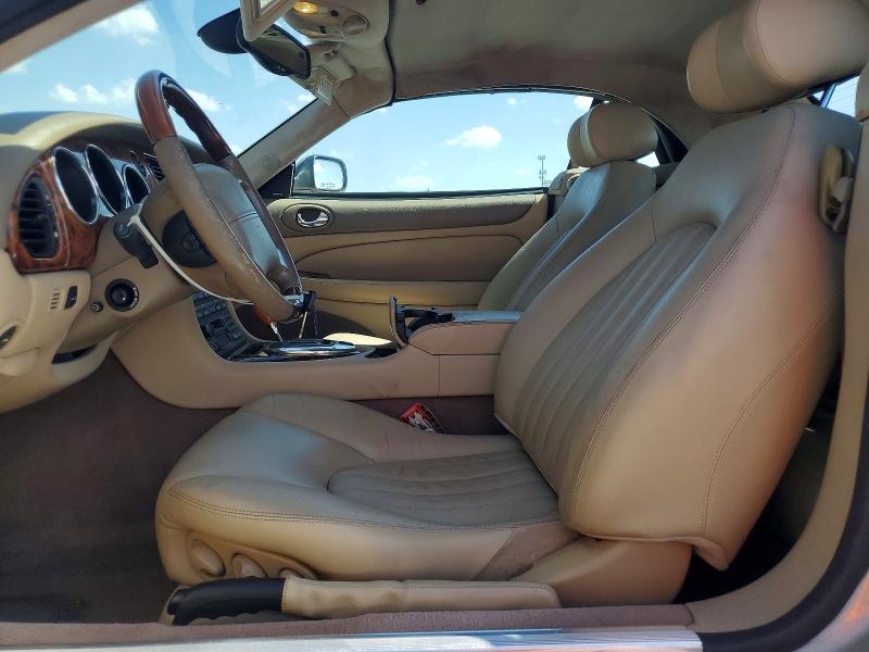 Photo 7 from auction – 2004 JAGUAR XK8 with VIN SAJDA42CX42A39576