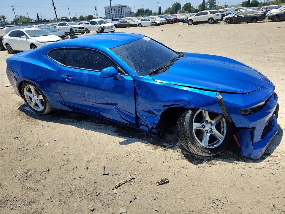 Photo 4 from auction – 2018 CHEVROLET CAMARO with VIN 1G1FB1RS1J0190741