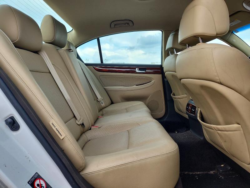 Photo 10 from auction – 2012 HYUNDAI GENESIS with VIN KMHGC4DD4CU167089