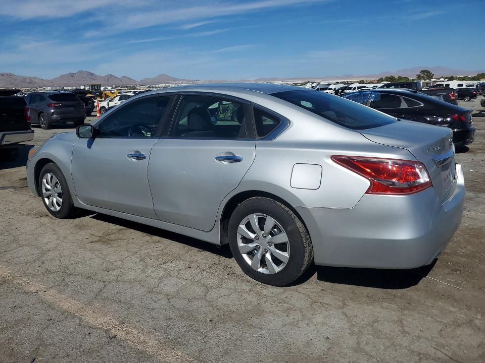 Photo 2 from auction – 2013 NISSAN ALTIMA with VIN 1N4AL3AP5DN536837