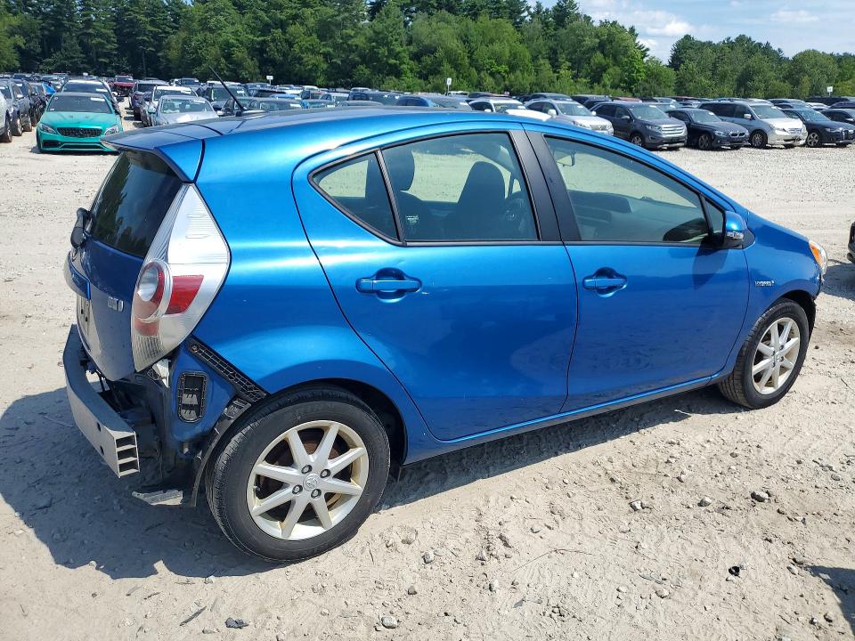 Photo 3 from auction – 2014 TOYOTA PRIUS C with VIN JTDKDTB31E1083879