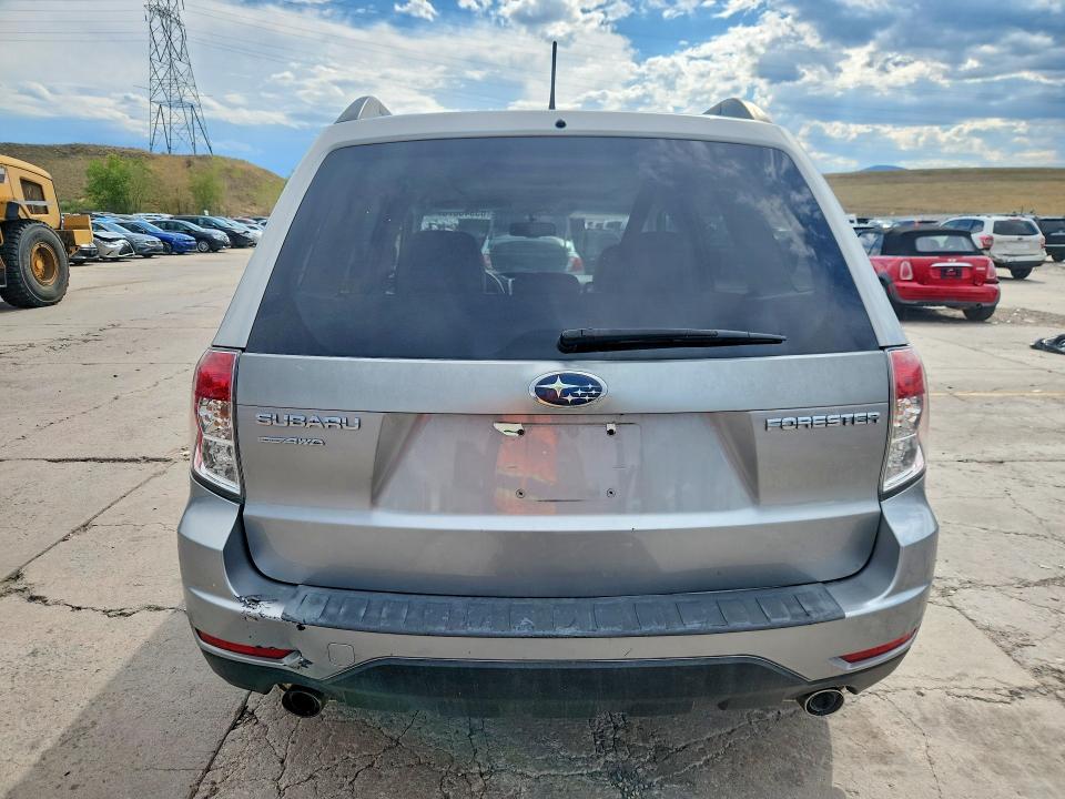 Photo 6 from auction – 2011 SUBARU FORESTER with VIN JF2SHBDC3BH730038