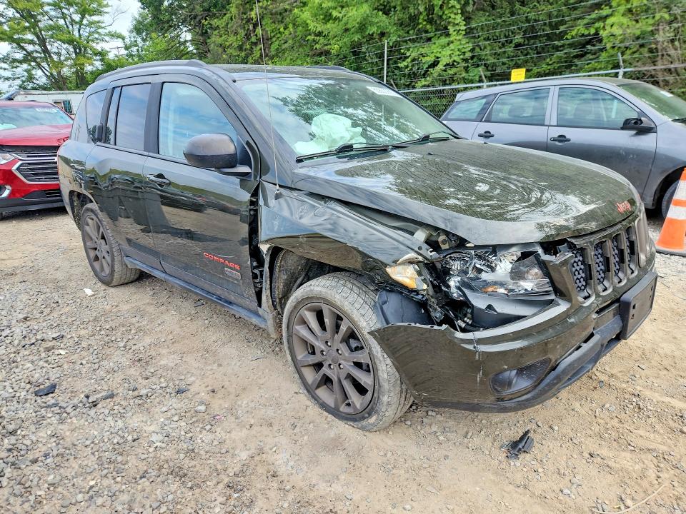 Photo 4 from auction – 2017 JEEP COMPASS with VIN 1C4NJDBB2HD173600