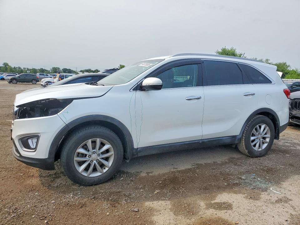 KIA SORENTO 2018 with VIN 5XYPG4A3XJG380714 - Photo from auction