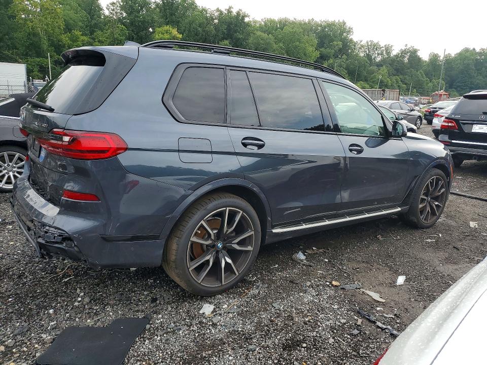 Zdjęcie 3 z aukcji – 2022 BMW X7 z VIN 5UXCW2C02N9K00379