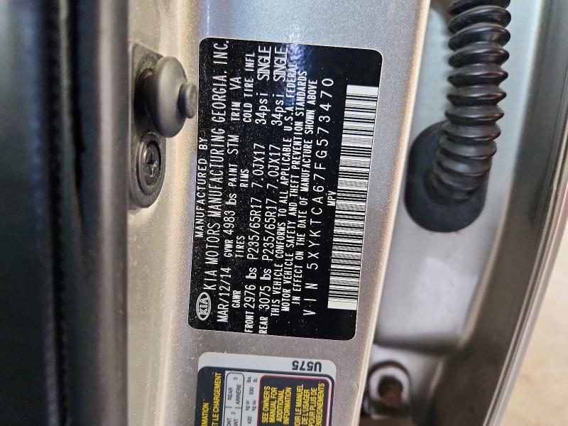 Photo 14 from auction – 2015 KIA SORENTO with VIN 5XYKTCA67FG573470