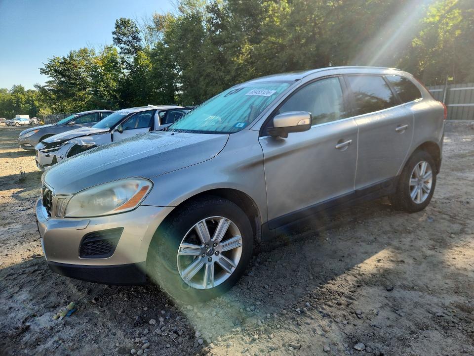 VOLVO XC60 2012 with VIN YV4902DZ6C2262851 - Photo from auction