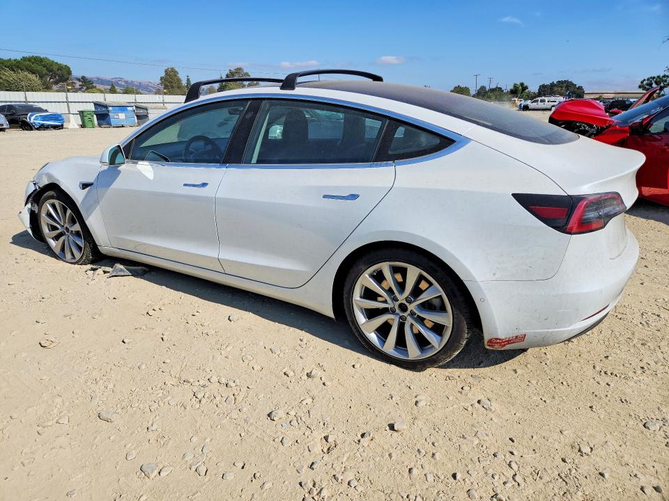 Photo 2 from auction – 2018 TESLA MODEL 3 with VIN 5YJ3E1EA0JF031256
