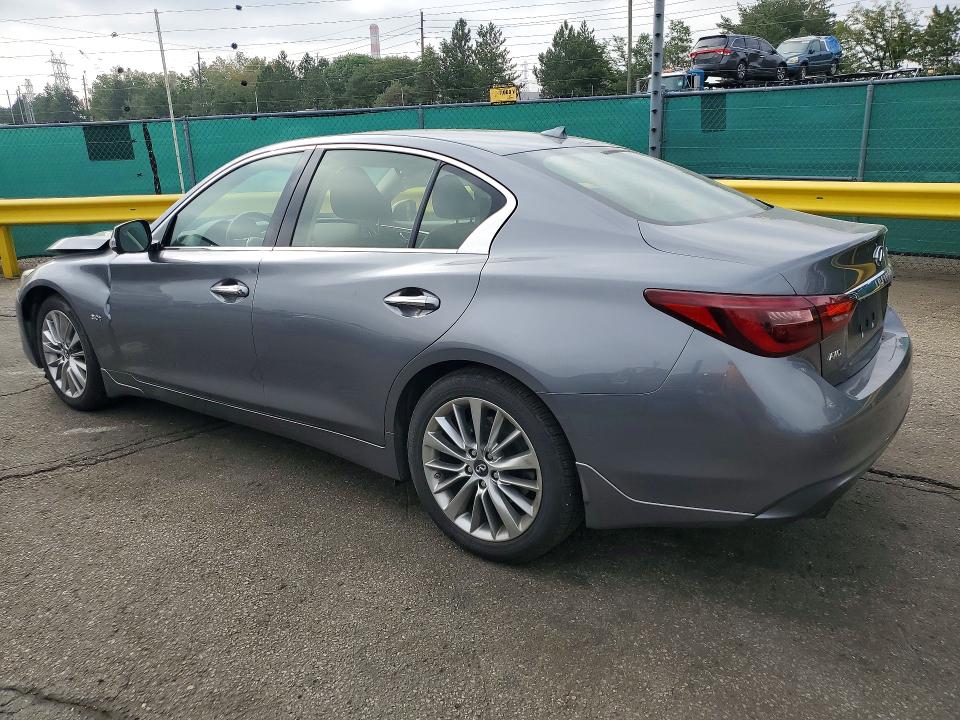 Photo 2 from auction – 2018 INFINITI Q50 with VIN JN1EV7AR1JM438410