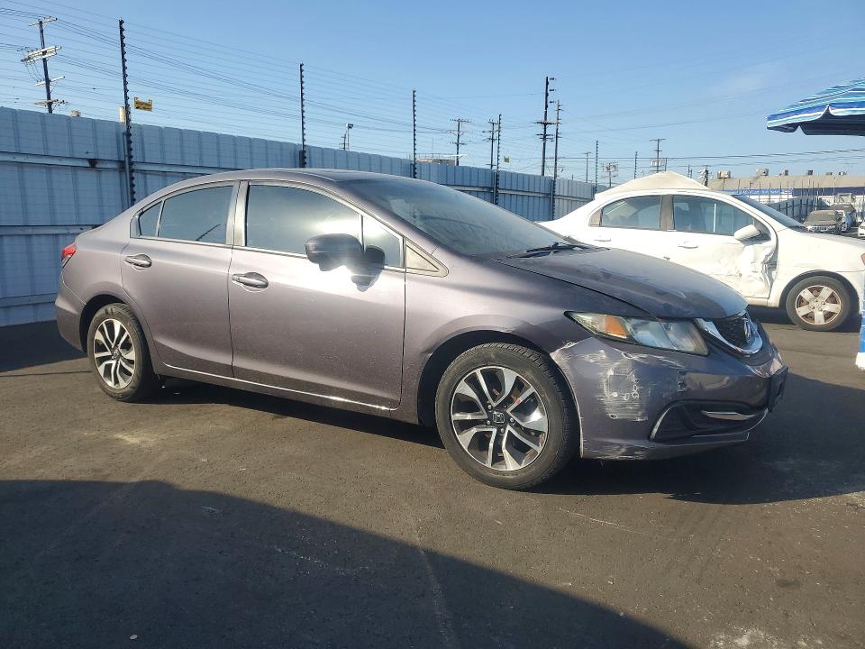Photo 4 from auction – 2015 HONDA CIVIC with VIN 19XFB2F84FE109171