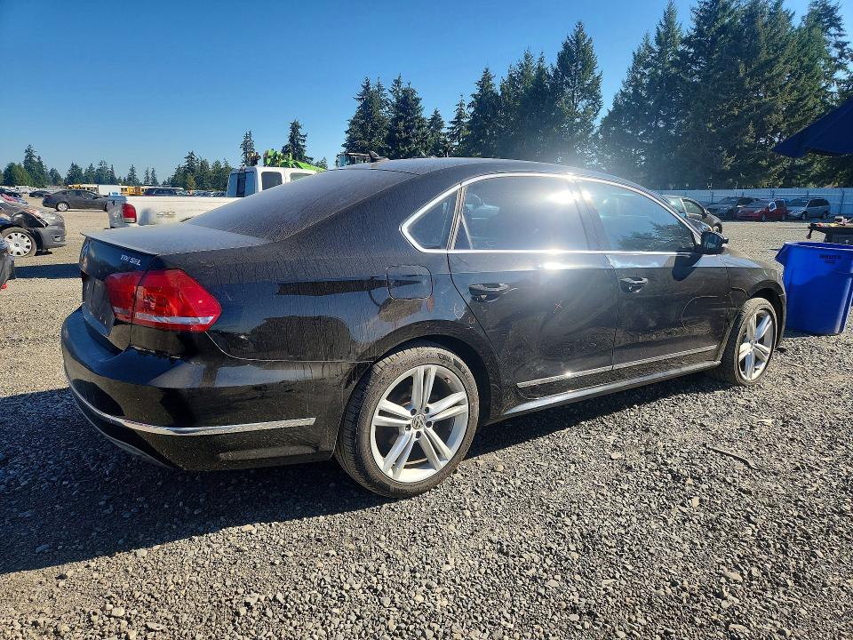 Photo 3 from auction – 2013 VOLKSWAGEN PASSAT with VIN 1VWCN7A34DC087581