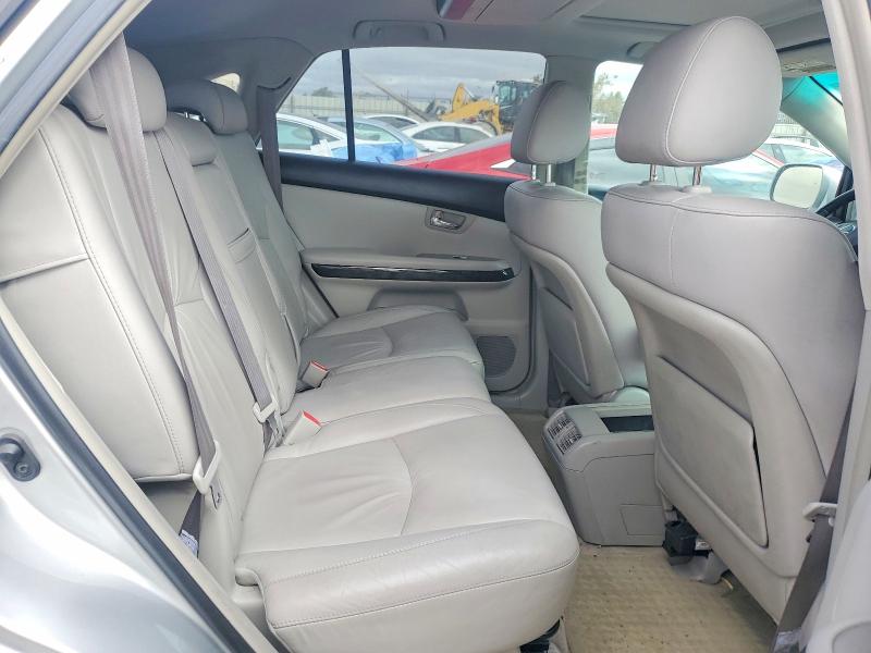 Photo 11 from auction – 2008 LEXUS RX with VIN JTJGW31U282850662