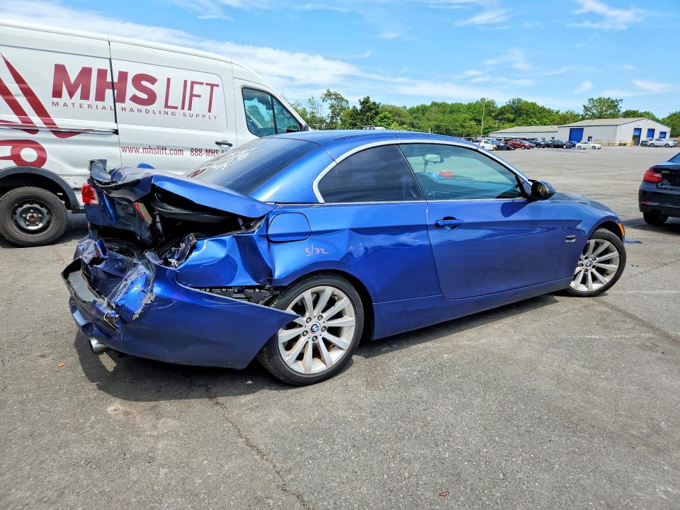 Zdjęcie 3 z aukcji – 2007 BMW 335 z VIN WBAWL73507PX45394