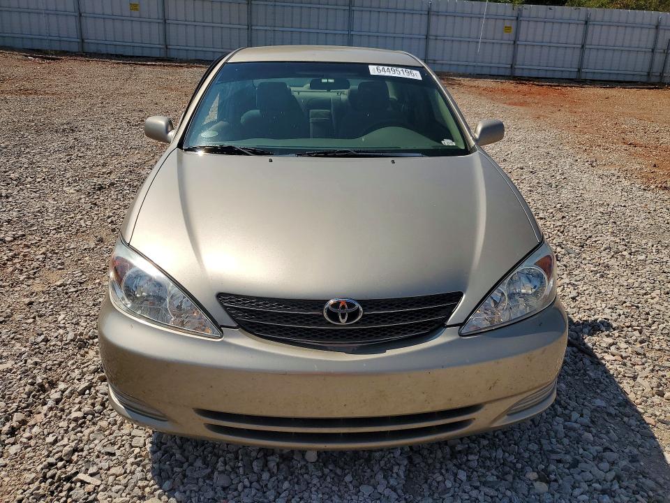 Photo 5 from auction – 2003 TOYOTA CAMRY with VIN 4T1BE32K83U130028