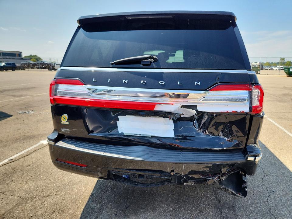 Photo 6 from auction – 2020 LINCOLN NAVIGATOR with VIN 5LMJJ3LT6LEL00747