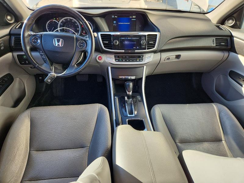 Photo 8 from auction – 2013 HONDA ACCORD with VIN 1HGCR2F8XDA047274