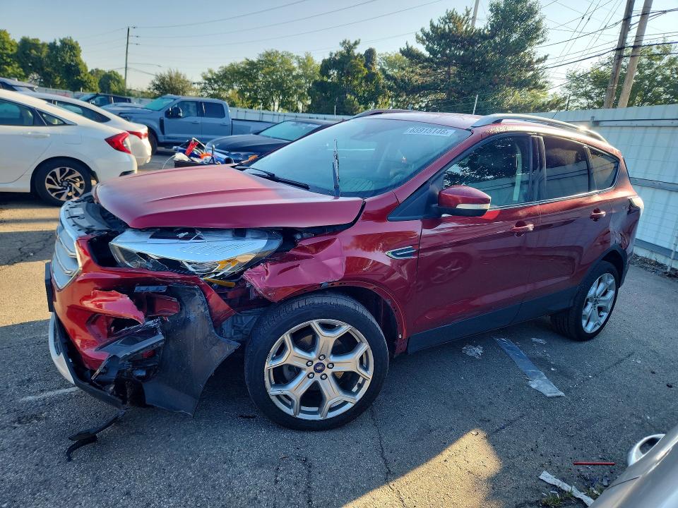 FORD ESCAPE 2017 with VIN 1FMCU0JD0HUA31770 - Photo from auction