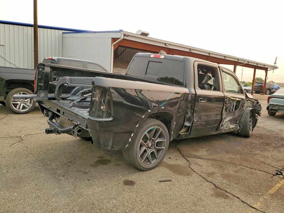 صورة رقم 3 من المزاد - 2019 RAM 1500 مع VIN 1C6SRFJT3KN809421