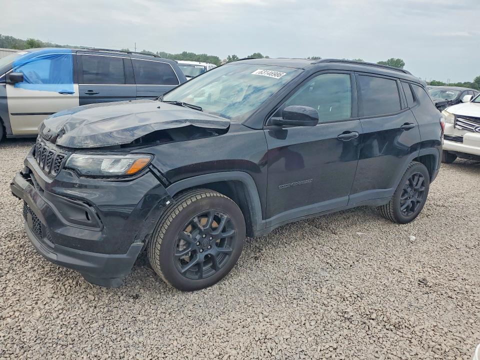 JEEP COMPASS 2025 with VIN 3C4NJDBN5ST586591 - Photo from auction
