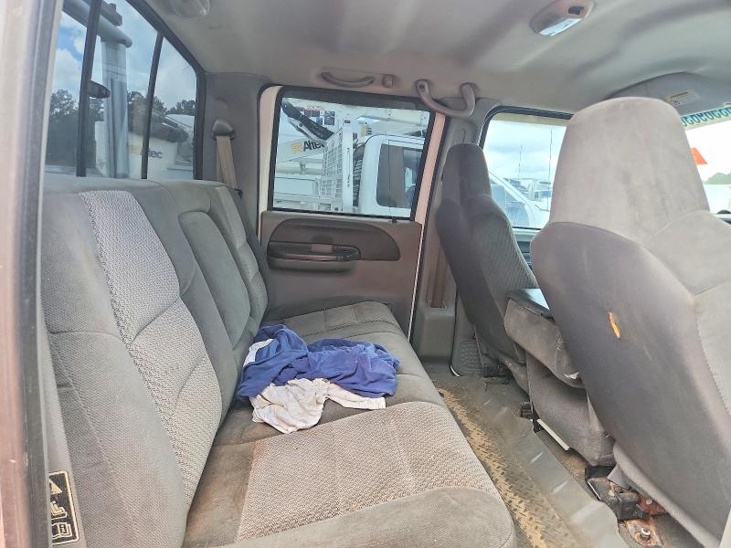 Photo 10 from auction – 2003 FORD F250 with VIN 1FTNW21F83EA98415