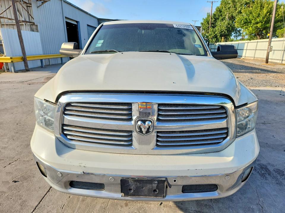 Photo 5 from auction – 2016 RAM 1500 with VIN 1C6RR7LTXGS223339