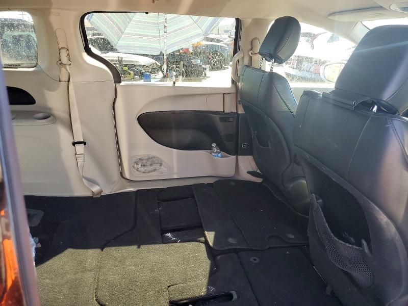 Photo 11 from auction – 2017 CHRYSLER PACIFICA with VIN 2C4RC1BG0HR683432