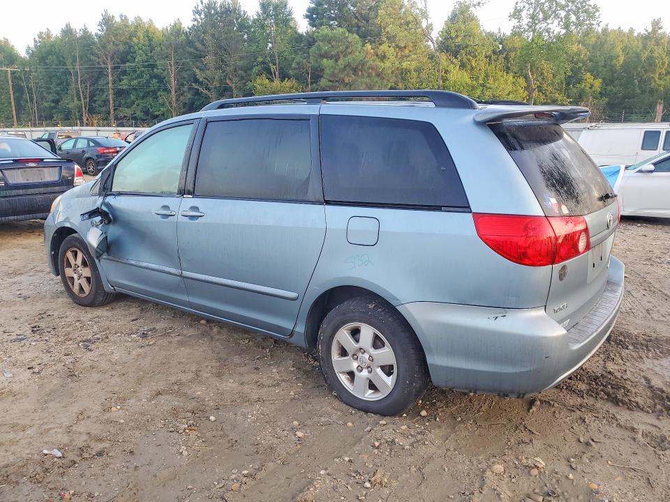 Photo 2 from auction – 2007 TOYOTA SIENNA with VIN 5TDZK22C57S095280