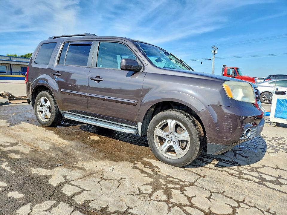 Photo 4 from auction – 2012 HONDA PILOT with VIN 5FNYF4H56CB047242