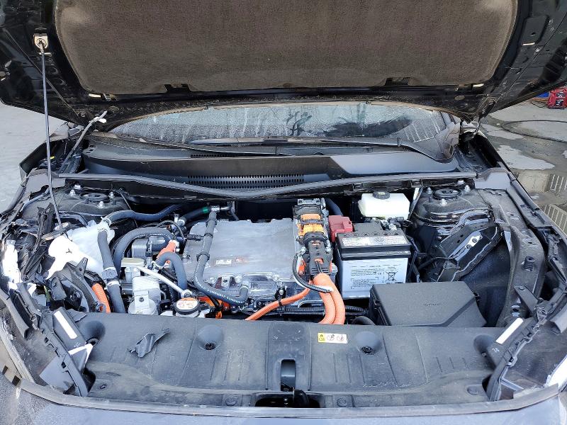 Photo 12 from auction – 2026 TOYOTA BZ with VIN JTMBCAEBXTJ013370