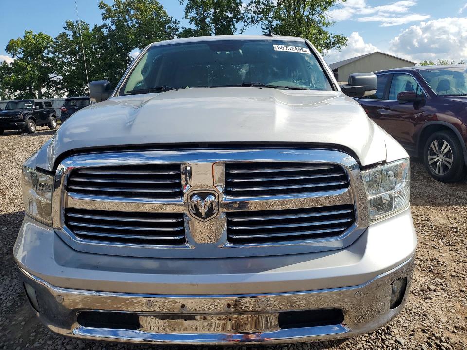 Photo 5 from auction – 2016 RAM 1500 with VIN 3C6RR7LT8GG389253