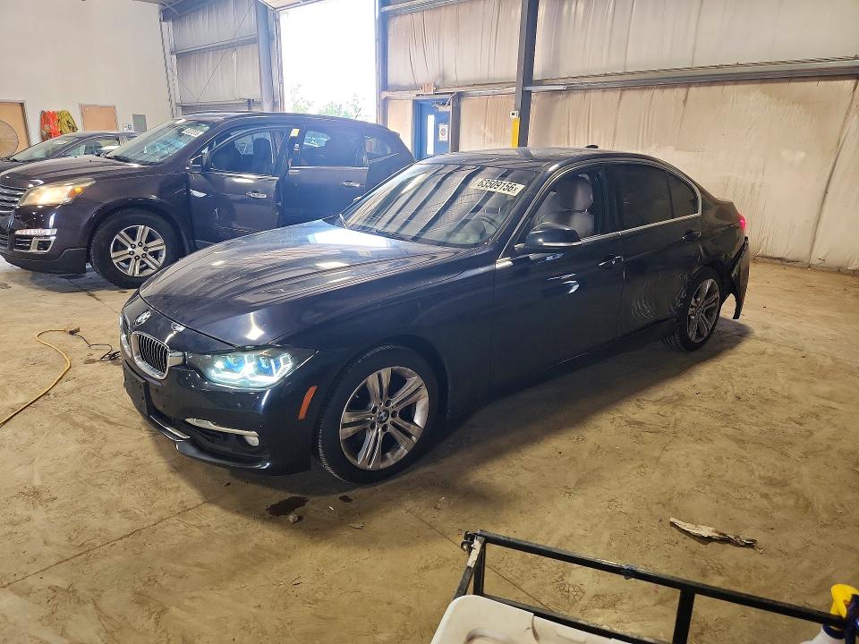 BMW 328 2016 مع رقم تعريف المركبة WBA8E3G57GNT74834 - صورة من المزاد