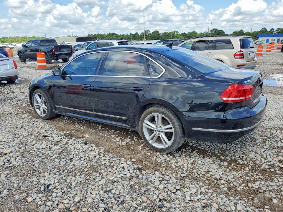 Photo 2 from auction – 2013 VOLKSWAGEN PASSAT with VIN 1VWBN7A33DC111610