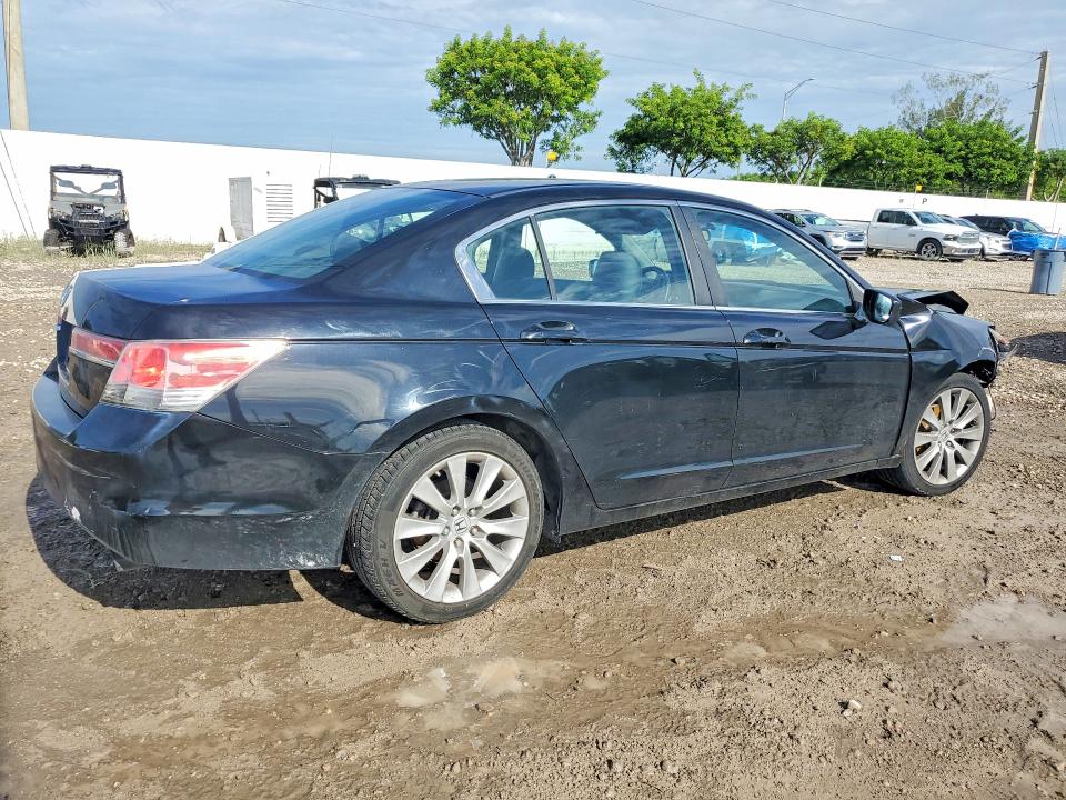 Photo 3 from auction – 2011 HONDA ACCORD with VIN 1HGCP2F61BA110084