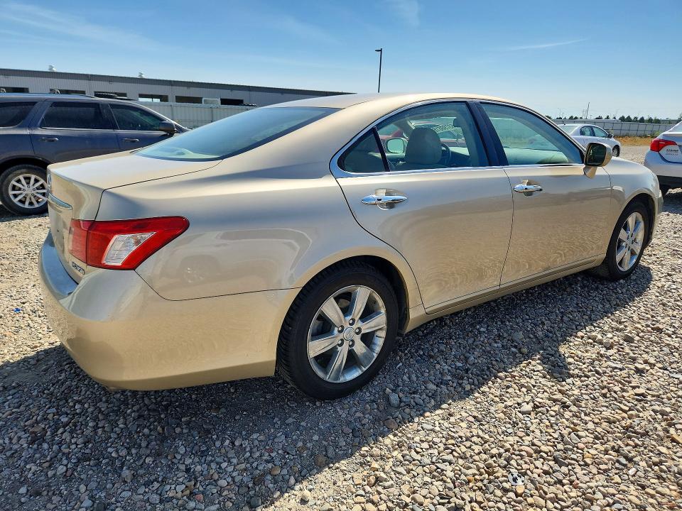 Photo 3 from auction – 2007 LEXUS ES with VIN JTHBJ46GX72013630