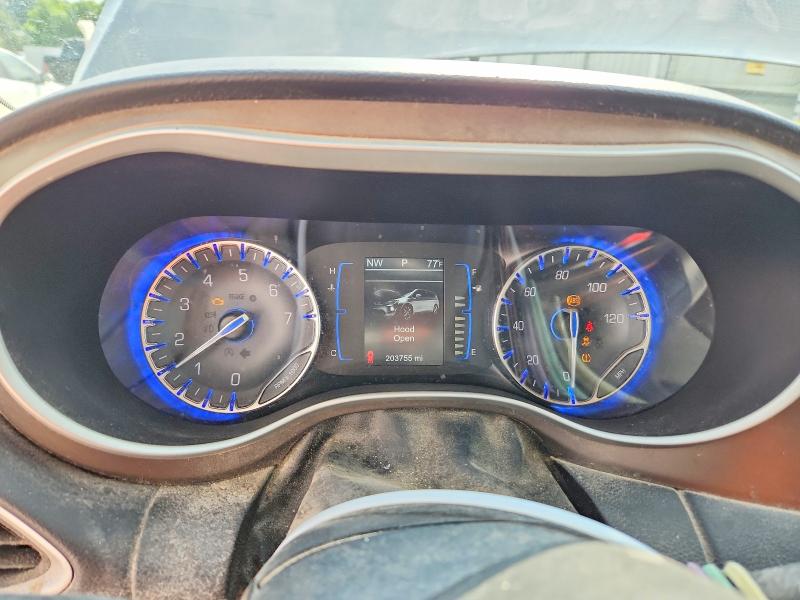 Снимка 9 от търг – 2017 CHRYSLER PACIFICA с VIN 2C4RC1BG2HR534939