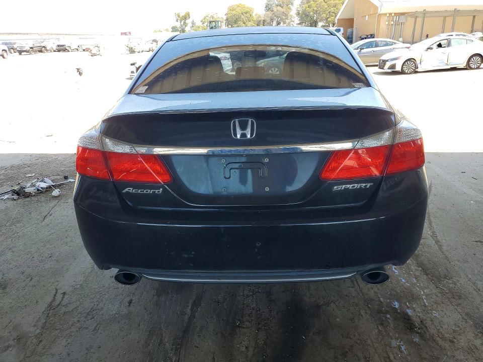 Photo 6 from auction – 2014 HONDA ACCORD with VIN 1HGCR2E55EA143385