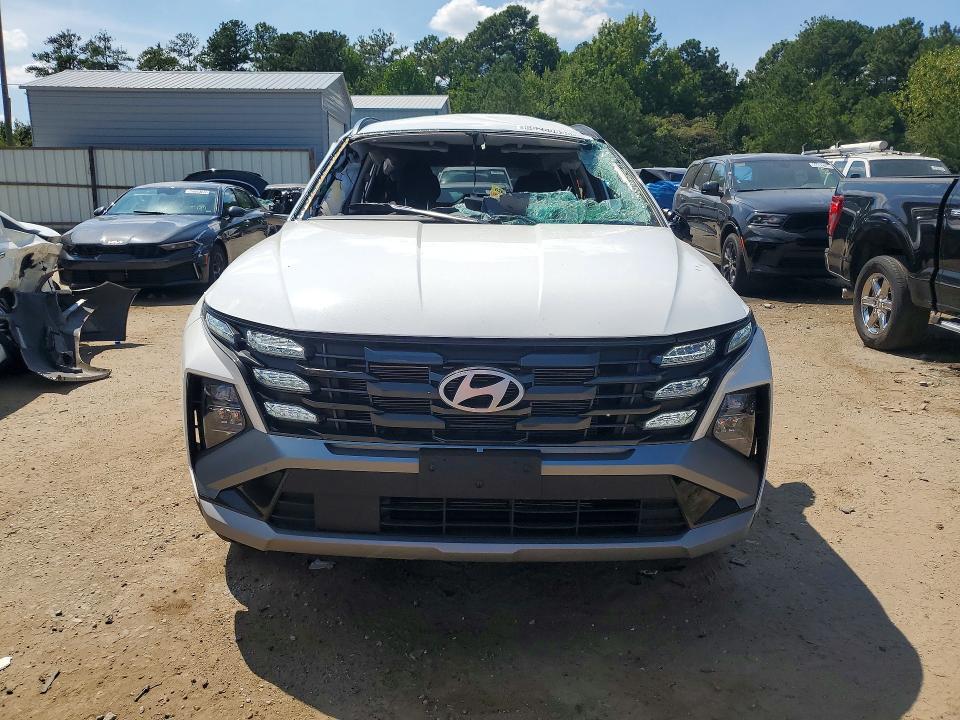 Photo 5 from auction – 2026 HYUNDAI TUCSON with VIN 5NMJBCDE5TH721652