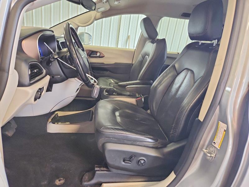 Photo 7 from auction – 2019 CHRYSLER PACIFICA with VIN 2C4RC1BG2KR539825