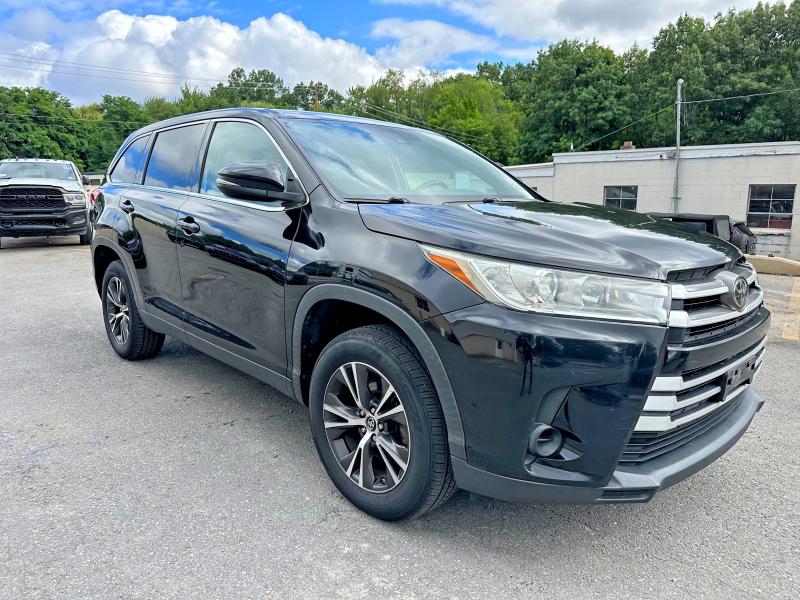 Photo 4 from auction – 2019 TOYOTA HIGHLANDER with VIN 5TDZZRFH0KS325407