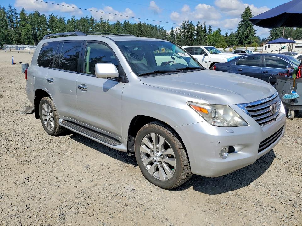 Photo 4 from auction – 2010 LEXUS LX with VIN JTJHY7AX2A4042032