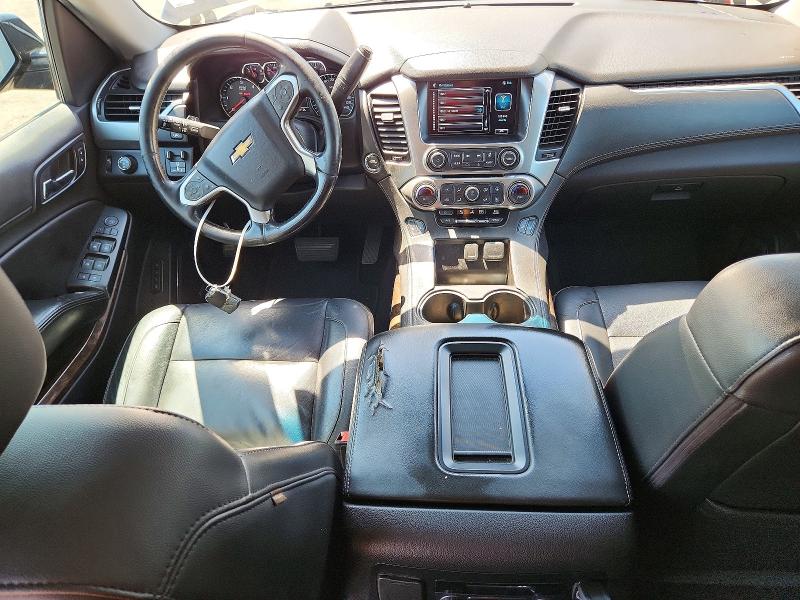 Photo 8 from auction – 2018 CHEVROLET SUBURBAN with VIN 1GNSCHKC1JR284510