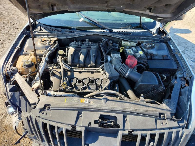صورة رقم 11 من المزاد - 2011 MERCURY MILAN مع VIN 3MEHM0JG7BR601068
