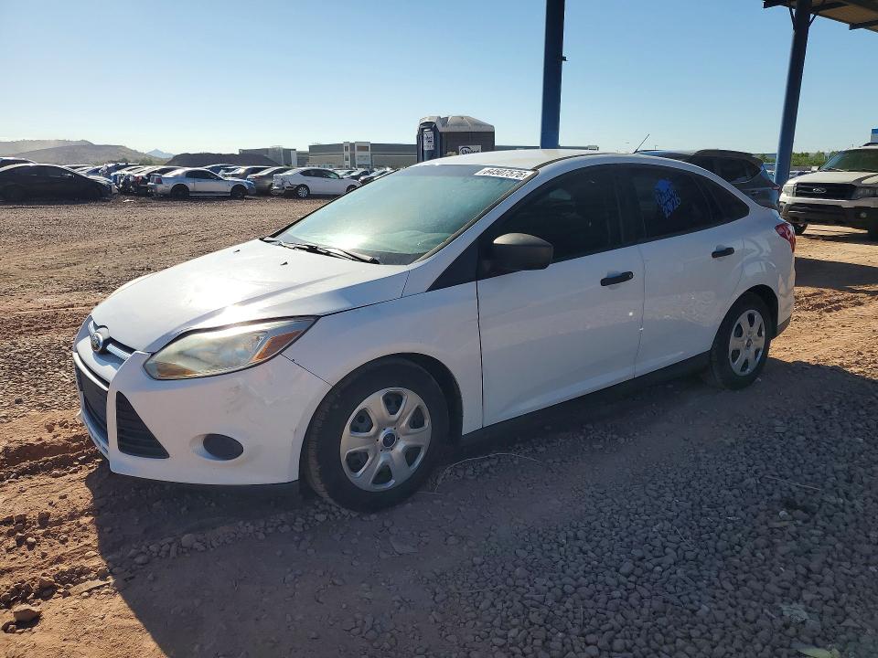 FORD FOCUS 2013 with VIN 1FADP3E28DL382359 - Photo from auction