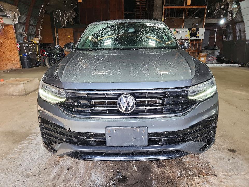 Снимка 5 от търг – 2022 VOLKSWAGEN TIGUAN с VIN 3VV8B7AX5NM131979