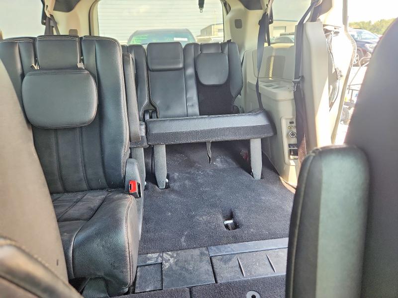 Photo 10 from auction – 2017 DODGE GRAND CARAVAN with VIN 2C4RDGCGXHR745790