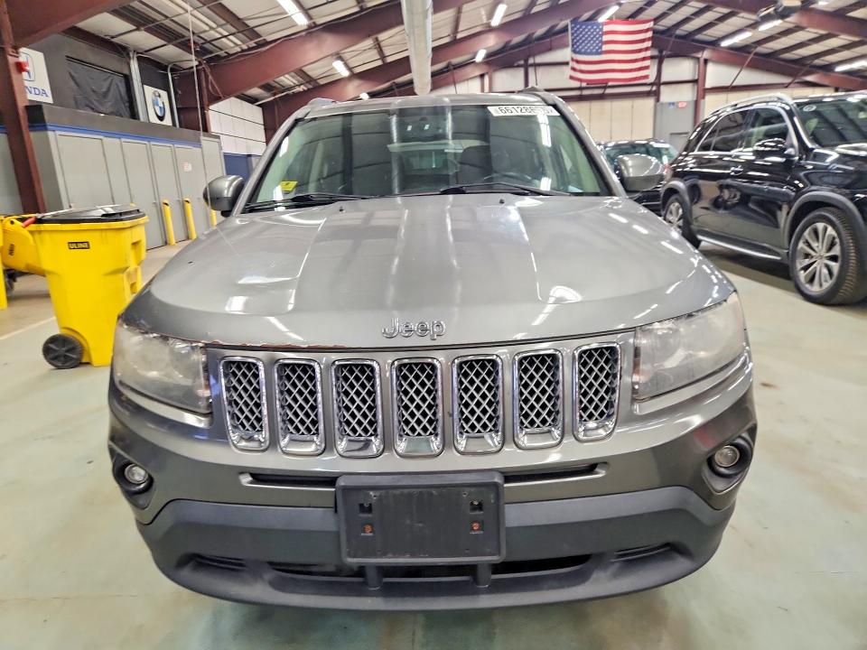 Photo 5 from auction – 2014 JEEP COMPASS with VIN 1C4NJDEB7ED632966
